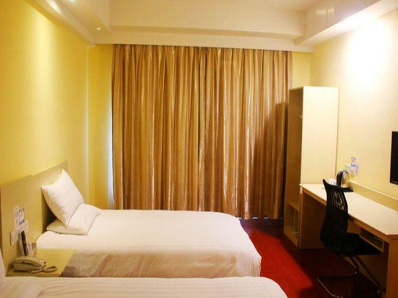 Hanting Hotel Hangzhou Wushan Square Branch Екстер'єр фото